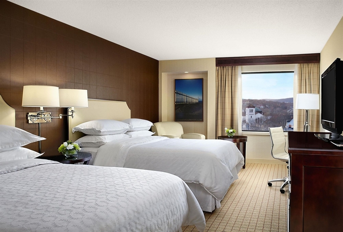 Imagen de la habitación del Hotel Sheraton Newfoundland. Foto 6