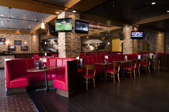 Imagen del bar/restaurante del Hotel Sheraton Niagara Falls. Foto 6