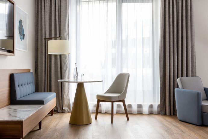 Imagen de la habitación del Hotel Sheraton Nice Airport. Foto 6