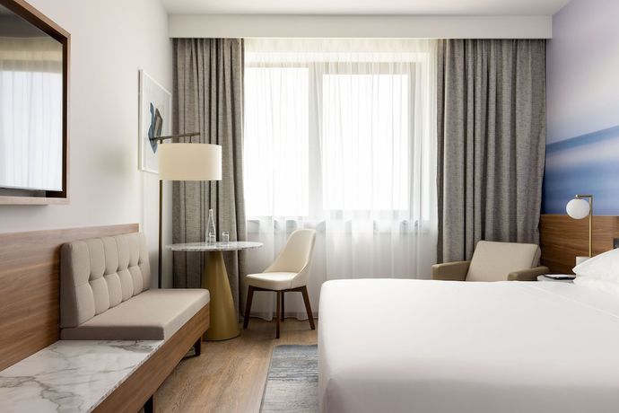 Imagen de la habitación del Hotel Sheraton Nice Airport. Foto 9