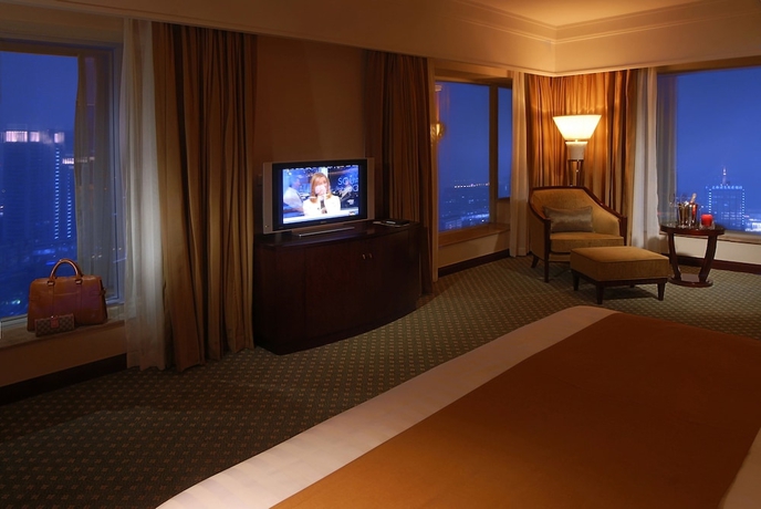 Imagen de la habitación del Hotel Sheraton Ningbo. Foto 4