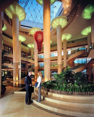 Imagen de los interiores del Hotel Sheraton Ningbo. Foto 16