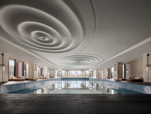 Imagen de la piscina del Hotel Sheraton Ninghai. Foto 20