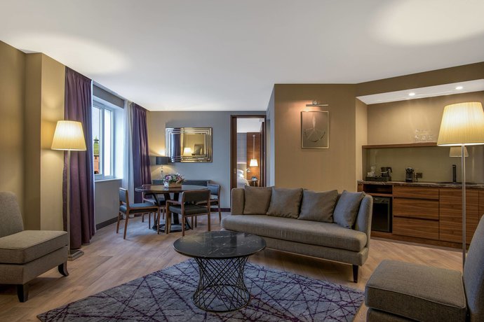 Imagen de la habitación del Hotel Sheraton Nizhny Novgorod Kremlin. Foto 8