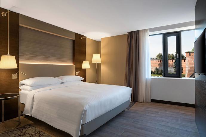 Imagen de la habitación del Hotel Sheraton Nizhny Novgorod Kremlin. Foto 13