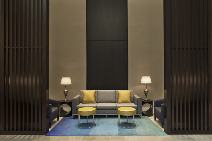 Imagen de los interiores del Hotel Sheraton Norfolk Waterside. Foto 16