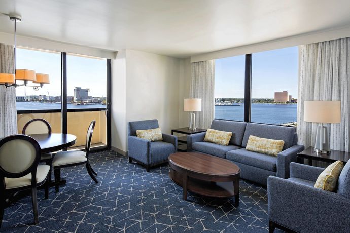 Imagen de la habitación del Hotel Sheraton Norfolk Waterside. Foto 8