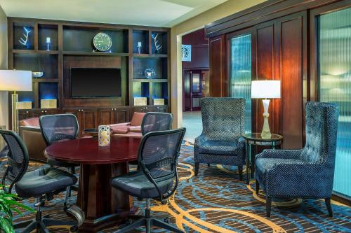 Imagen general del Hotel Sheraton North Houston At George Bush Intercontinental. Foto 2