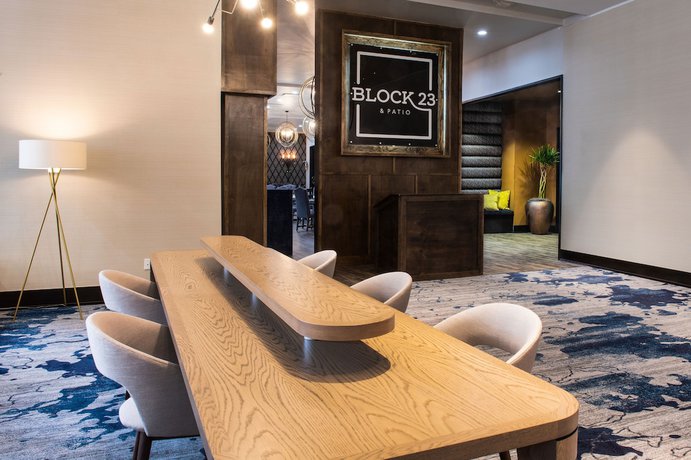 Imagen de los interiores del Hotel Sheraton Oklahoma City Downtown. Foto 12