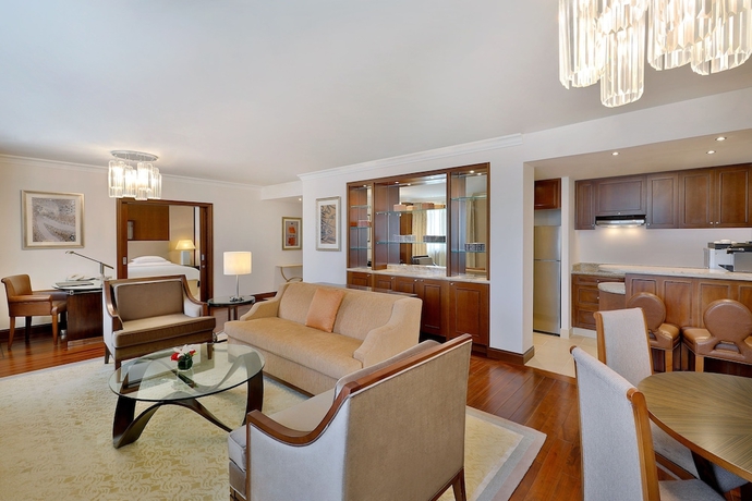 Imagen de la habitación del Hotel Sheraton Oman. Foto 17