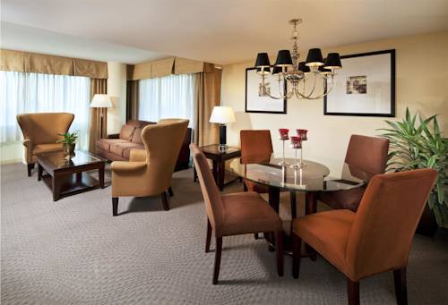 Imagen de la habitación del Hotel Sheraton Ontario Airport. Foto 5