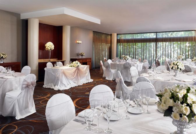Imagen de los interiores del Hotel Sheraton Ontario Airport. Foto 16
