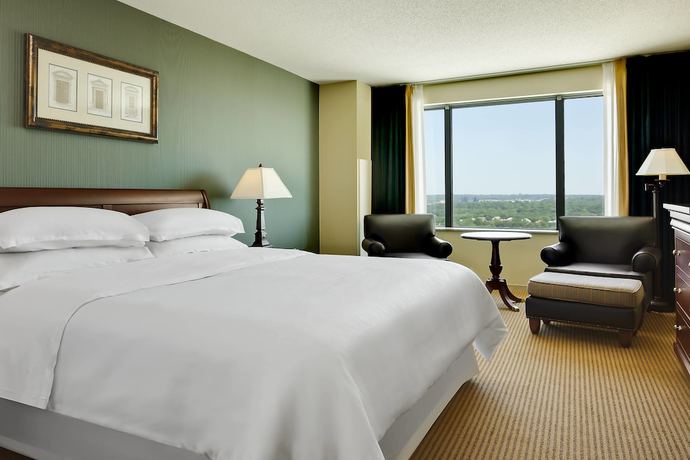 Imagen de la habitación del Hotel Sheraton Overland Park Hotel at the Convention Center. Foto 5