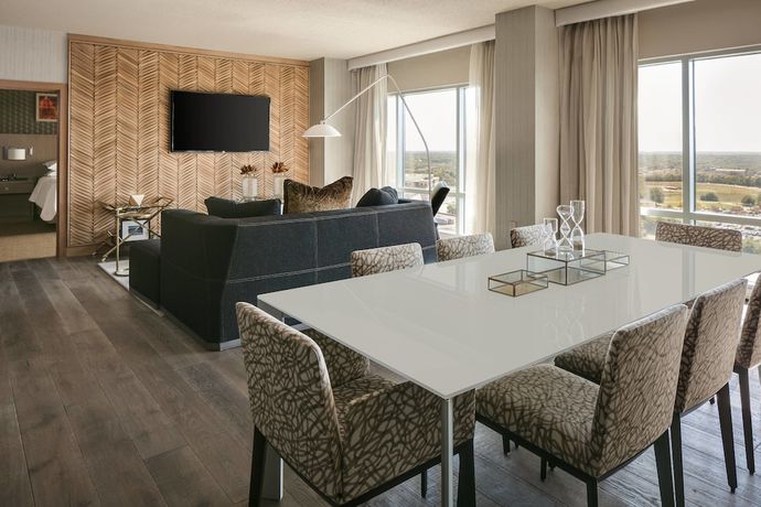 Imagen de la habitación del Hotel Sheraton Overland Park Hotel at the Convention Center. Foto 8
