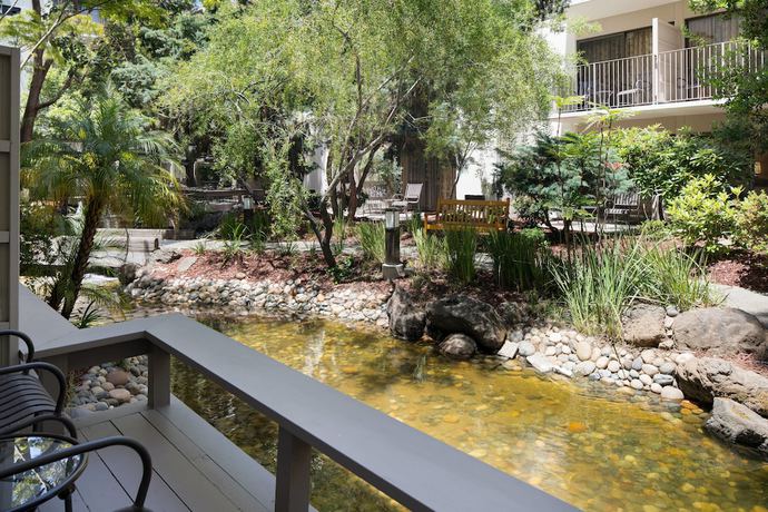 Imagen de los exteriores del Hotel Sheraton Palo Alto. Foto 13