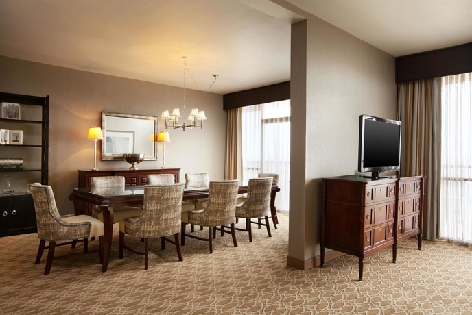 Imagen de la habitación del Hotel Sheraton Park At The Anaheim Resort. Foto 7