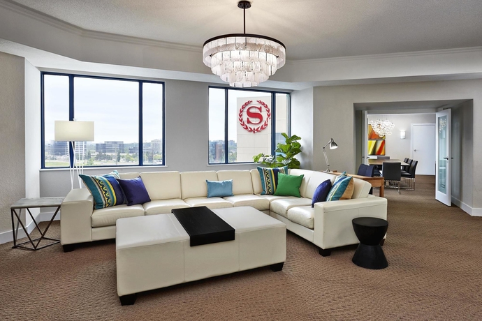 Imagen de la habitación del Hotel Sheraton Parkway Toronto North and Suites. Foto 6