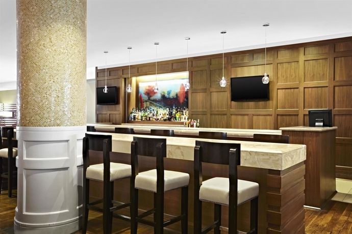 Imagen del bar/restaurante del Hotel Sheraton Parkway Toronto North and Suites. Foto 3