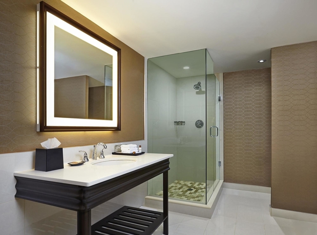 Imagen de la habitación del Hotel Sheraton Parkway Toronto North and Suites. Foto 8