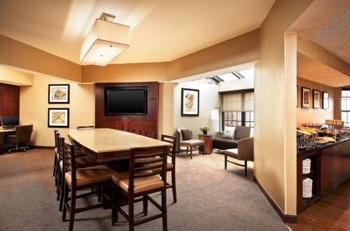 Imagen de la habitación del Hotel Sheraton Parsippany. Foto 11