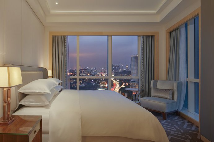 Imagen de la habitación del Hotel Sheraton Petaling Jaya. Foto 11