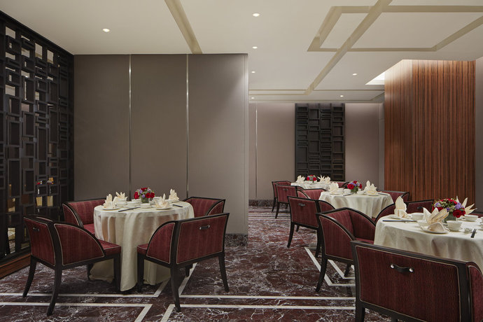 Imagen del bar/restaurante del Hotel Sheraton Petaling Jaya. Foto 6