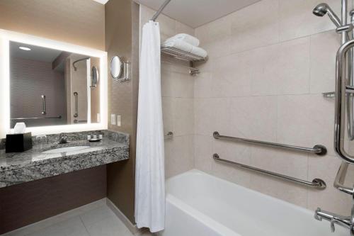 Imagen general del Hotel Sheraton Pittsburgh Airport. Foto 2