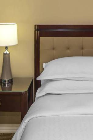 Imagen de la habitación del Hotel Sheraton Pittsburgh At Station Square. Foto 9