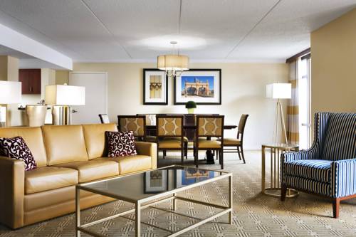 Imagen de la habitación del Hotel Sheraton Pittsburgh At Station Square. Foto 11