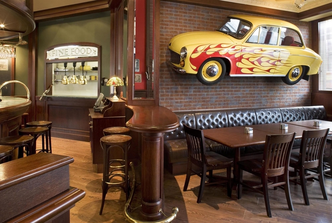 Imagen del bar/restaurante del Hotel Sheraton Poznan. Foto 4