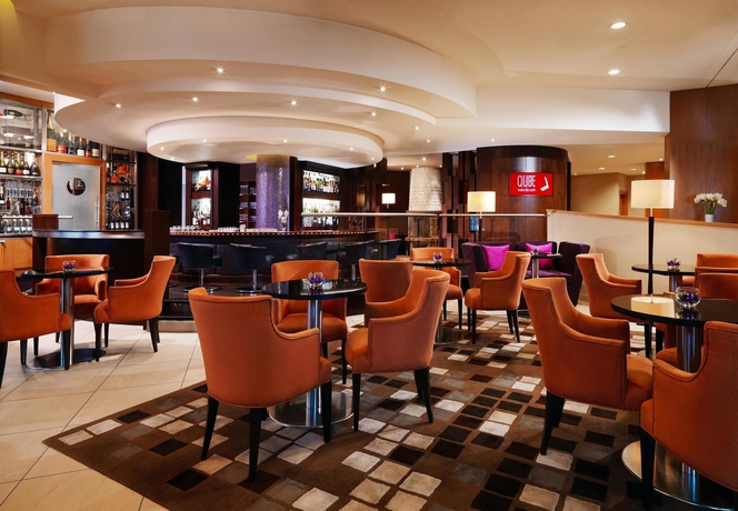 Imagen del bar/restaurante del Hotel Sheraton Poznan. Foto 5