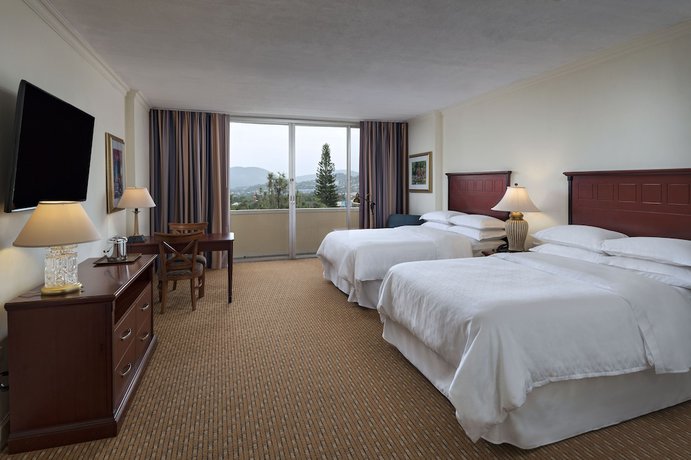 Imagen de la habitación del Hotel Sheraton Presidente San Salvador. Foto 11