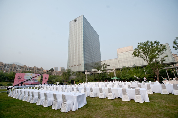 Imagen de los exteriores del Hotel Sheraton Qingdao Licang. Foto 9