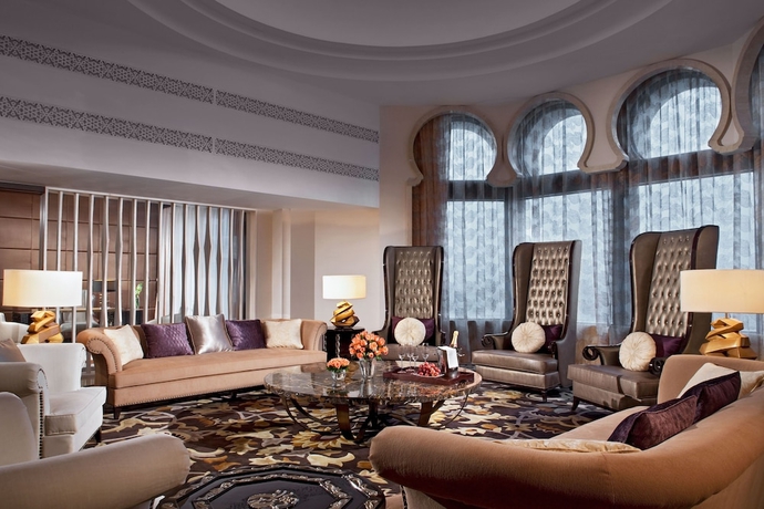 Imagen de la habitación del Hotel Sheraton Qingyuan Lion Lake Resort. Foto 18