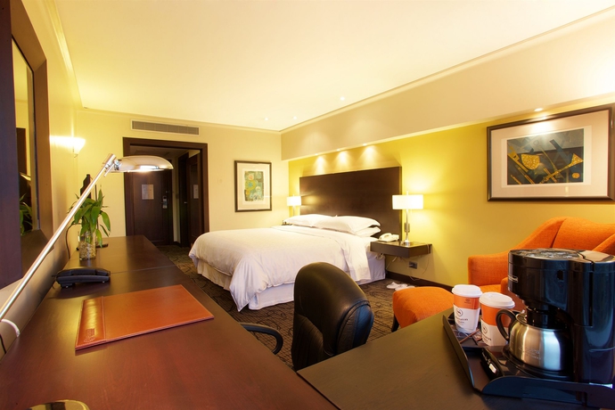 Imagen de la habitación del Hotel Sheraton Quito. Foto 2