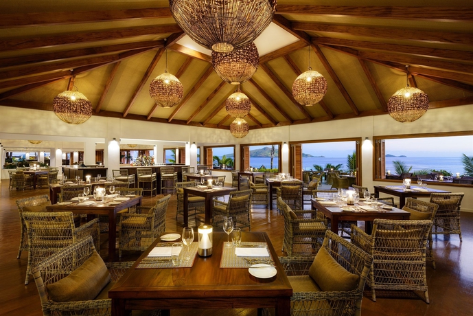 Imagen del bar/restaurante del Hotel Sheraton Resort and Spa, Tokoriki Island, Fiji. Foto 3