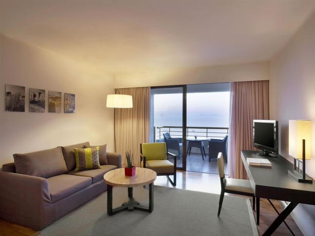 Imagen de la habitación del Hotel Sheraton Rhodes Resort. Foto 4