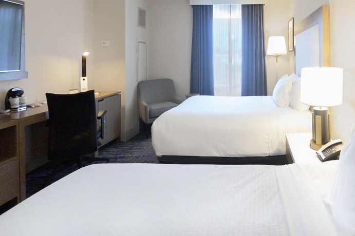 Imagen de la habitación del Hotel Sheraton Richmond Airport. Foto 4