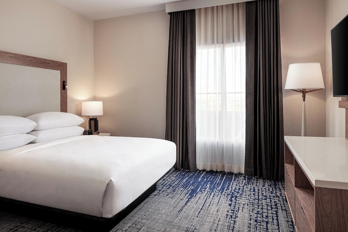 Imagen de la habitación del Hotel Sheraton Richmond Airport. Foto 6