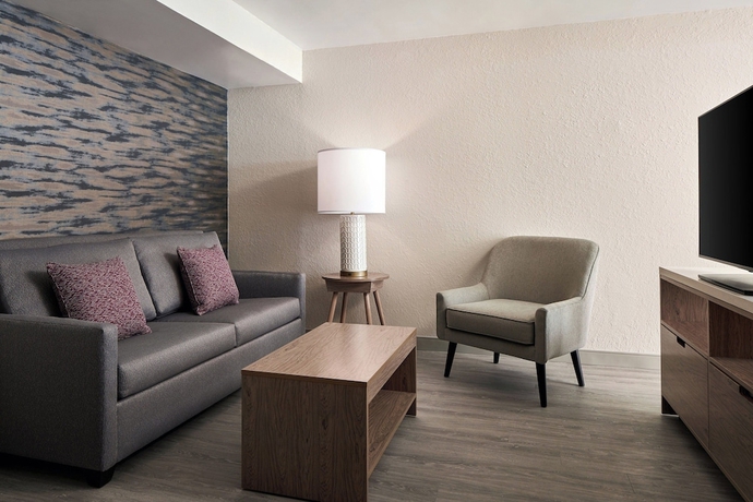 Imagen de la habitación del Hotel Sheraton Richmond Airport. Foto 11