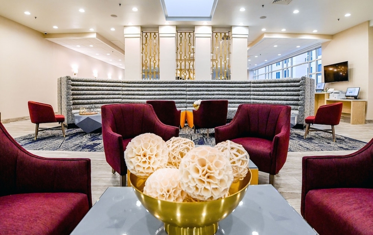 Imagen de los interiores del Hotel Sheraton Richmond Airport. Foto 12