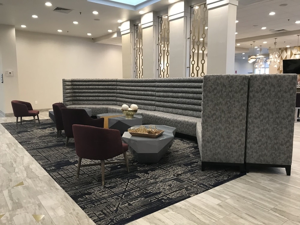 Imagen de los interiores del Hotel Sheraton Richmond Airport. Foto 15