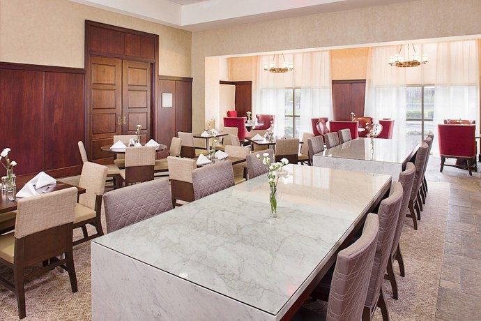 Imagen del bar/restaurante del Hotel Sheraton Rockville. Foto 3
