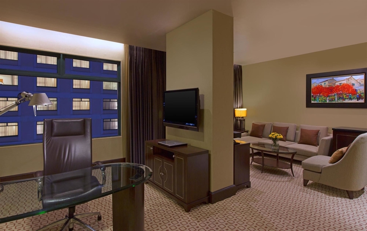 Imagen de la habitación del Hotel Sheraton Saigon and Towers. Foto 8