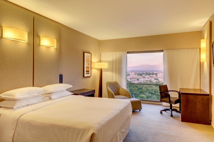 Imagen de la habitación del Hotel Sheraton Salta. Foto 5