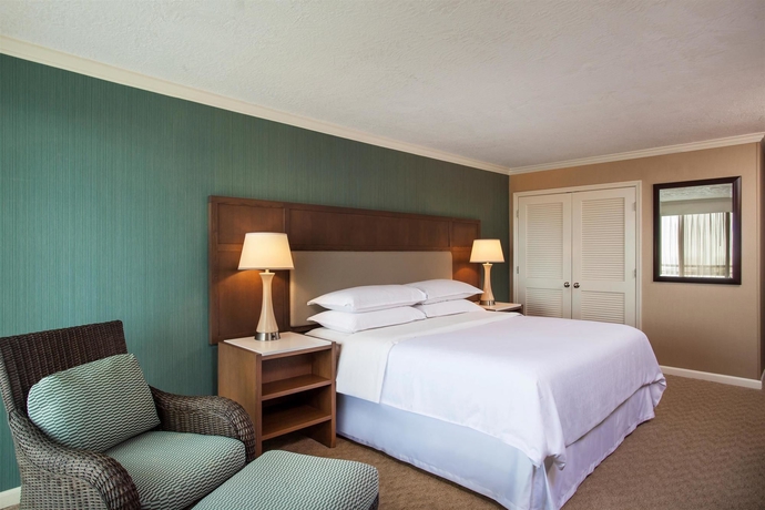 Imagen de la habitación del Hotel Sheraton Sand Key Resort. Foto 6