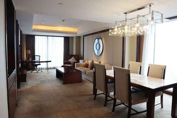 Imagen de la habitación del Hotel Sheraton Shanghai Hongkou. Foto 12