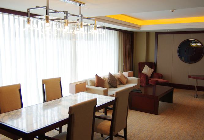 Imagen de la habitación del Hotel Sheraton Shanghai Hongkou. Foto 16