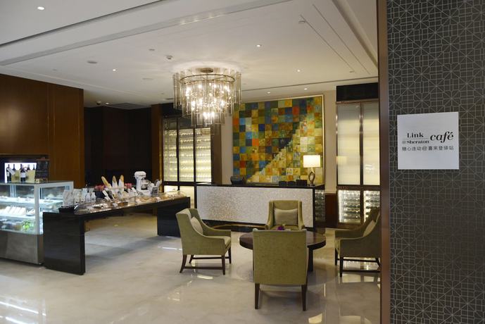 Imagen de los interiores del Hotel Sheraton Shanghai Jiading. Foto 20