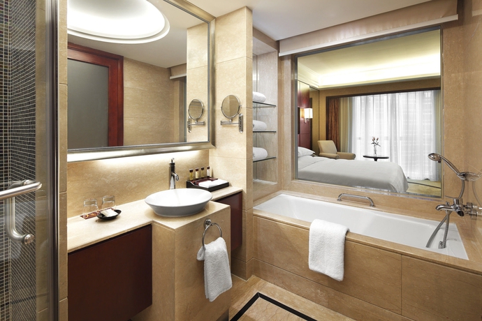 Imagen de la habitación del Hotel Sheraton Shenzhen Futian. Foto 8